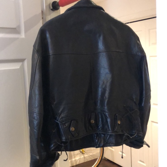 GENUINE LEATHER JACKET - Picture 2 of 5